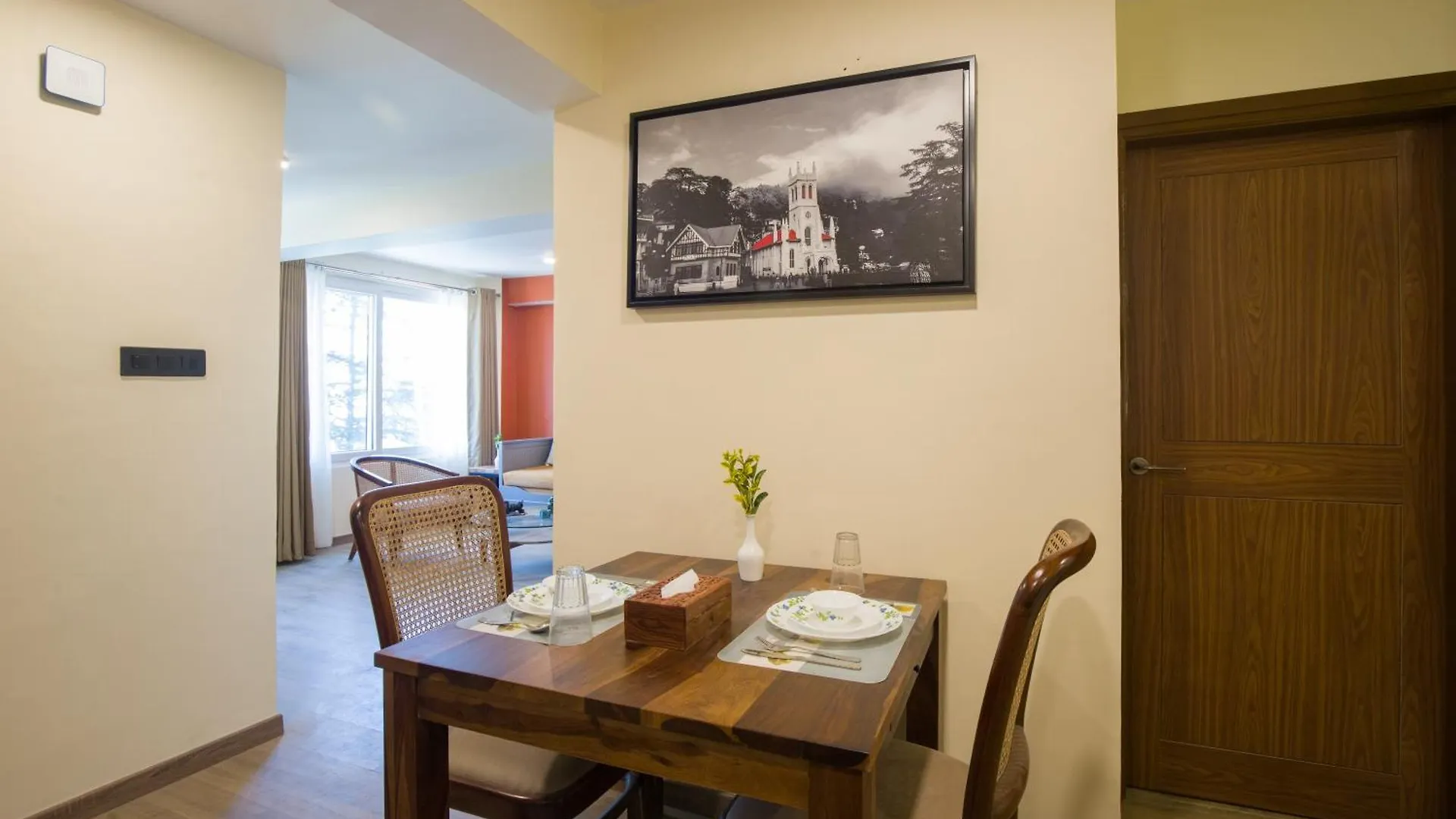 Daire Alaya Stays Premium 1 Bhk - Baljees Melville Utopia Shimla Hindistan